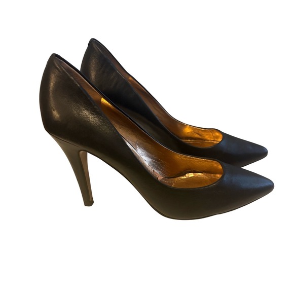 BCBG Black Leather Pointed Toe Stiletto Heels Pumps Shoes‎ Size 9 - Picture 3 of 7